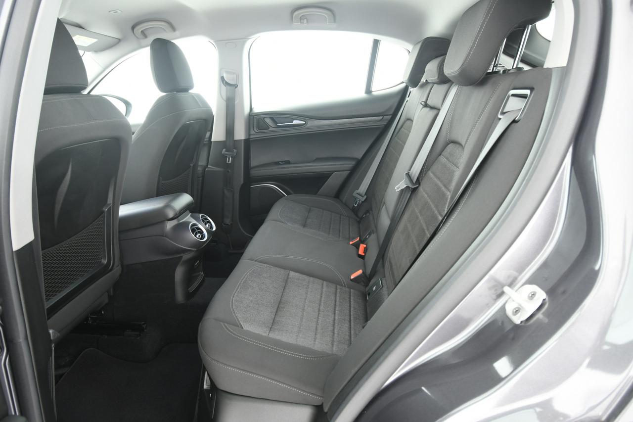 ALFA ROMEO Stelvio 2.0 t Business Q4 200cv auto CAMERA+ACC