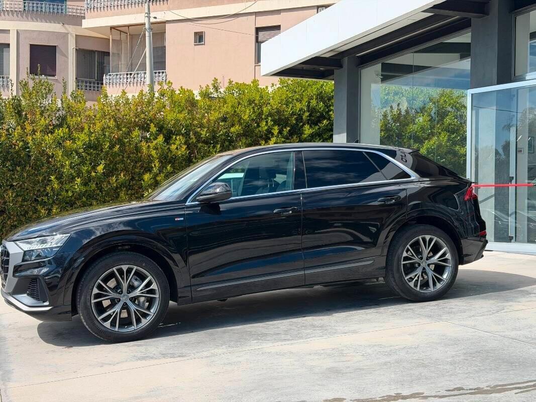 Audi Q8 50 TDI 286 CV quattro tiptronic