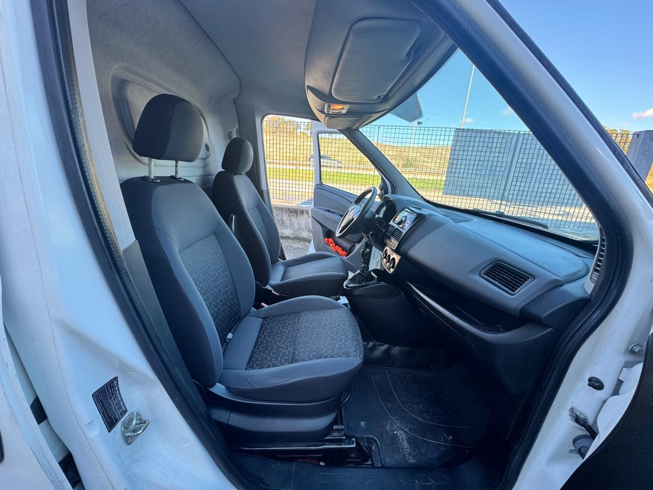 Fiat Doblo Doblò 1.4 T-Jet Natural Power PL-TN Cargo Maxi Lamierato SX