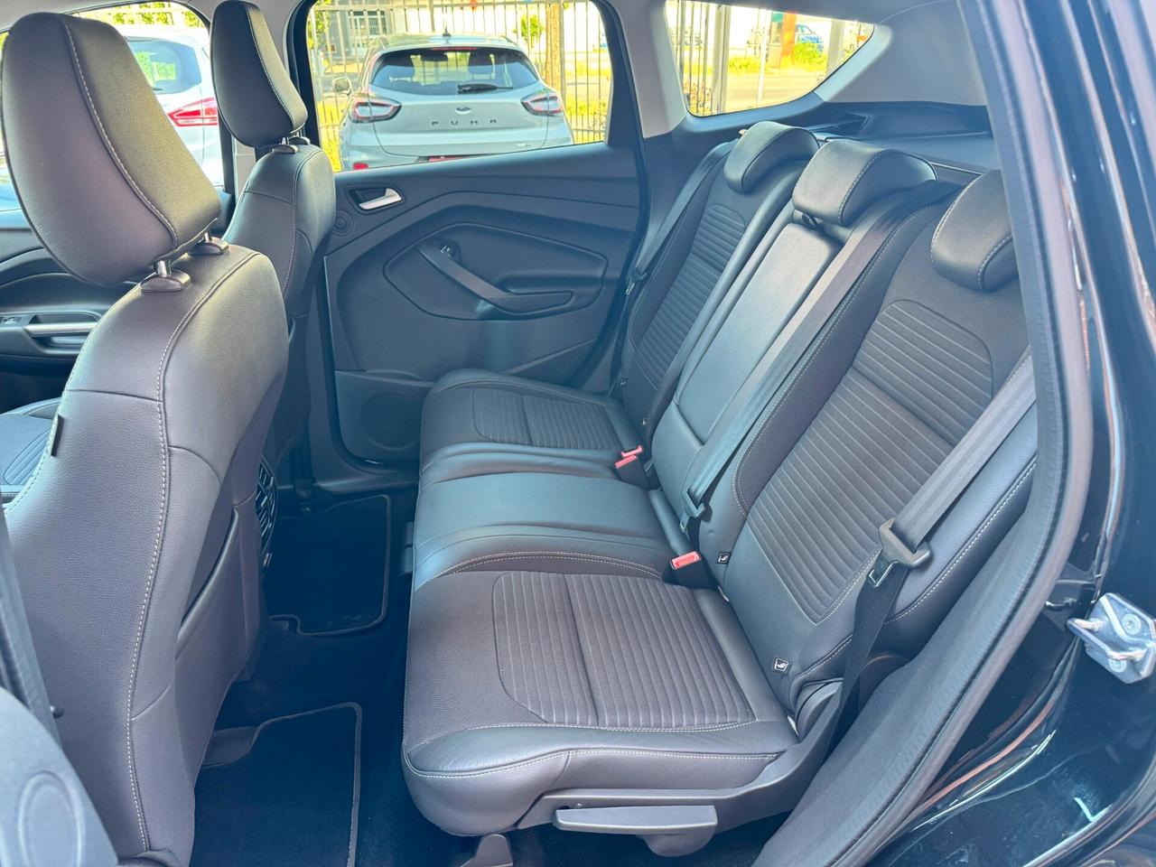 Ford Kuga 1.5 TDCI 120 CV S&S 2WD Titanium