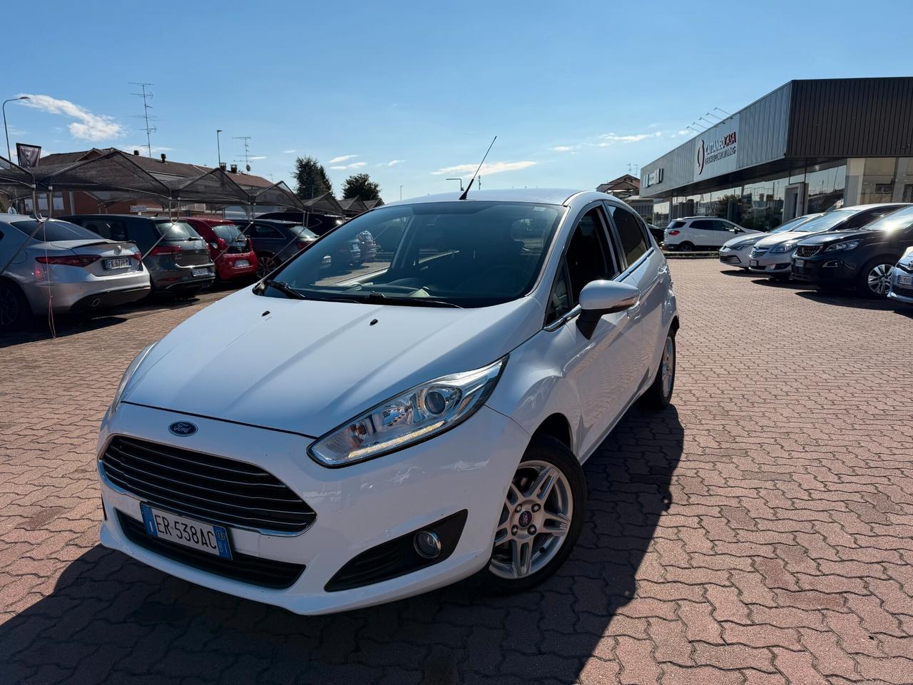 Ford Fiesta 1.5 TDCi 75CV 5 porte Titanium