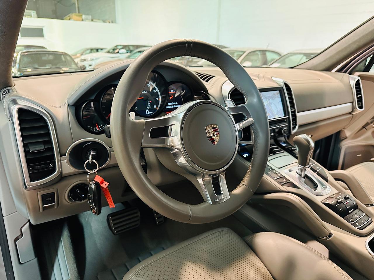 Porsche Cayenne 4.8 Turbo