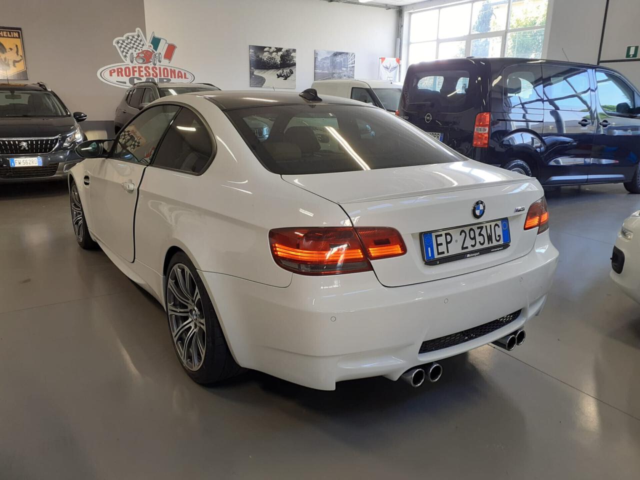 BMW M3 4.0 benzina 420cv **CAMBIO AUTOMATICO** COUPE