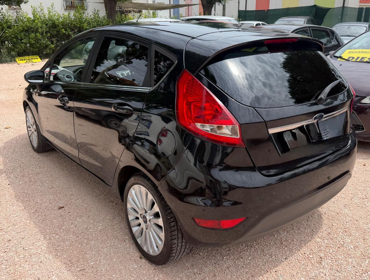 Ford Fiesta 1.2 82 CV 5 porte Titanium