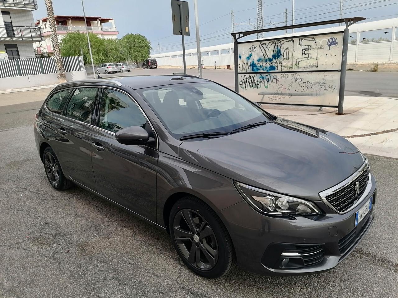 Peugeot 308 BlueHDi 130 ALLURE TETTO PANORAMICO 2018