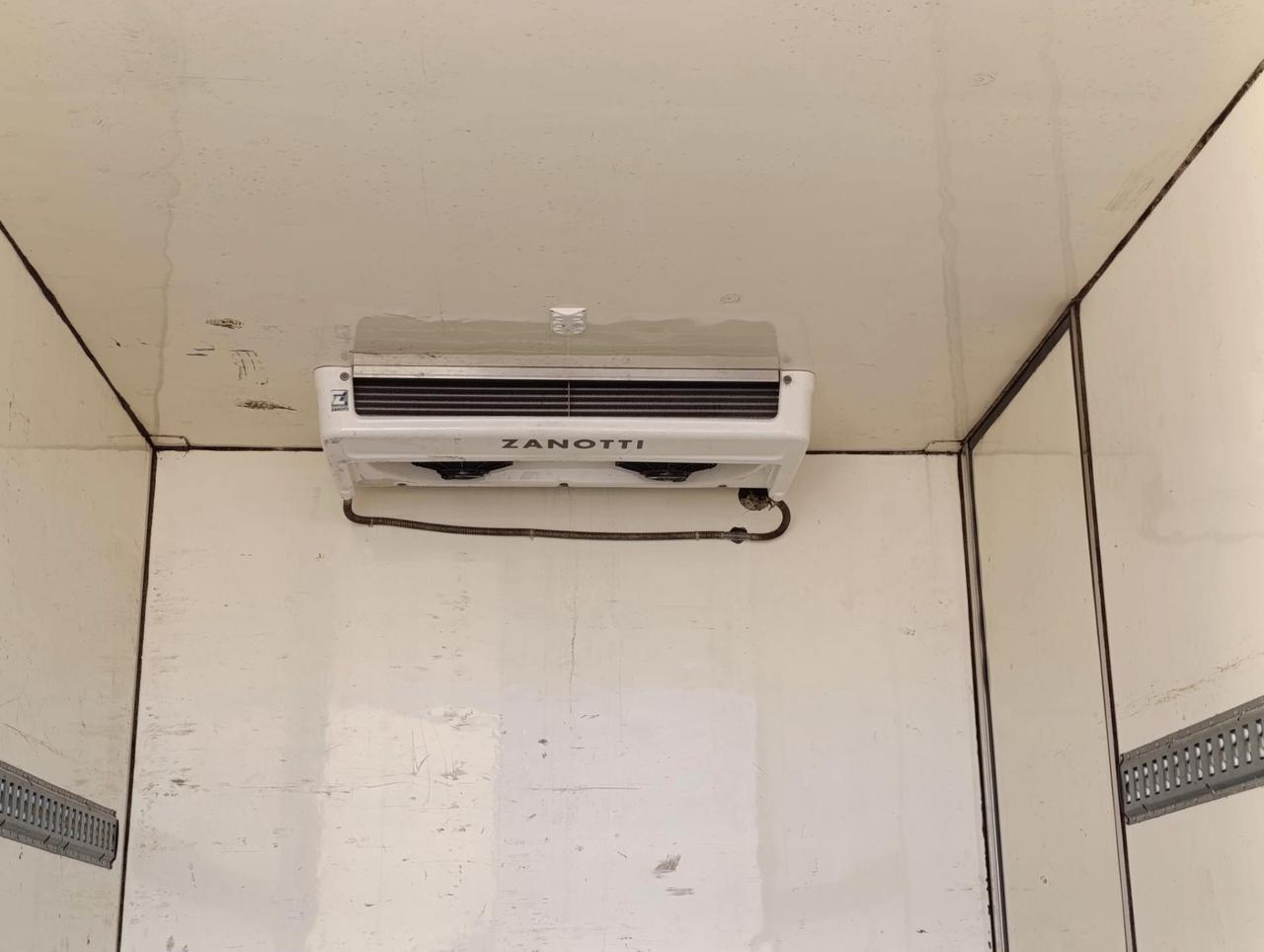 RENAULT Master T35 traz.post. 2.3 energy dci 145cv L3 Ice r.gem.