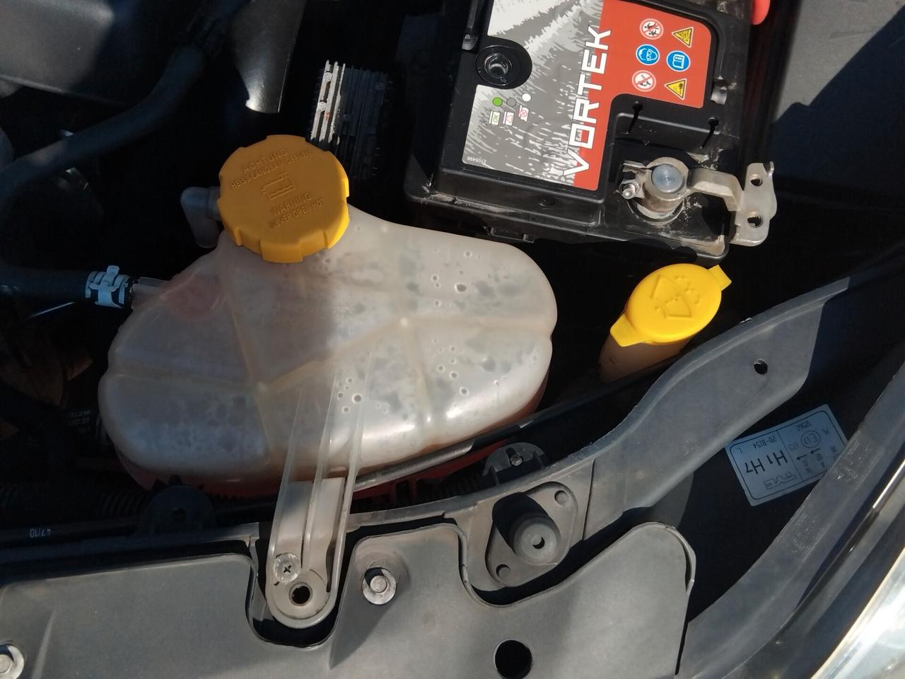 OPEL CORSA 1.3 MLTJ 2011 GARANZIA OK NEOPATENTATI