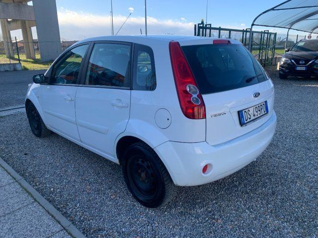 FORD Fiesta 1.2 16V 5p. Ghia