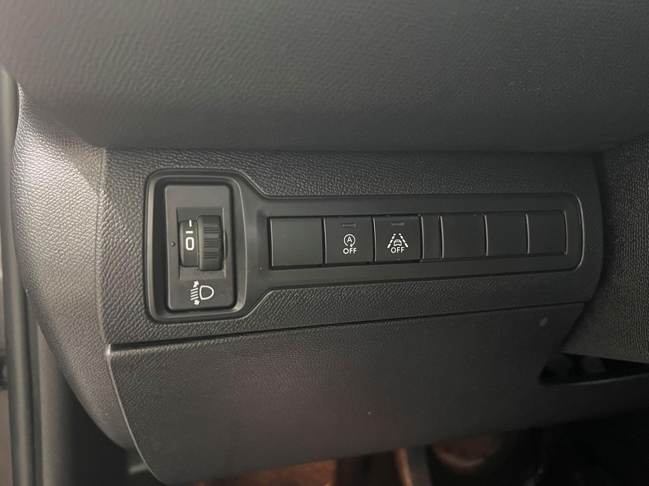 PEUGEOT 308 II 2018 5p 1.2 puretech Allure s&s 130cv - CINGHIA FATTA!