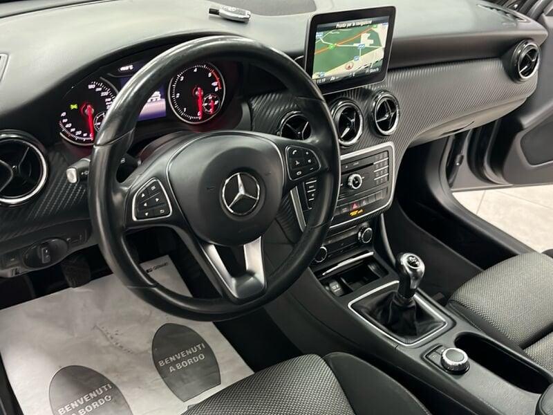 Mercedes-Benz GLA 180 d Business