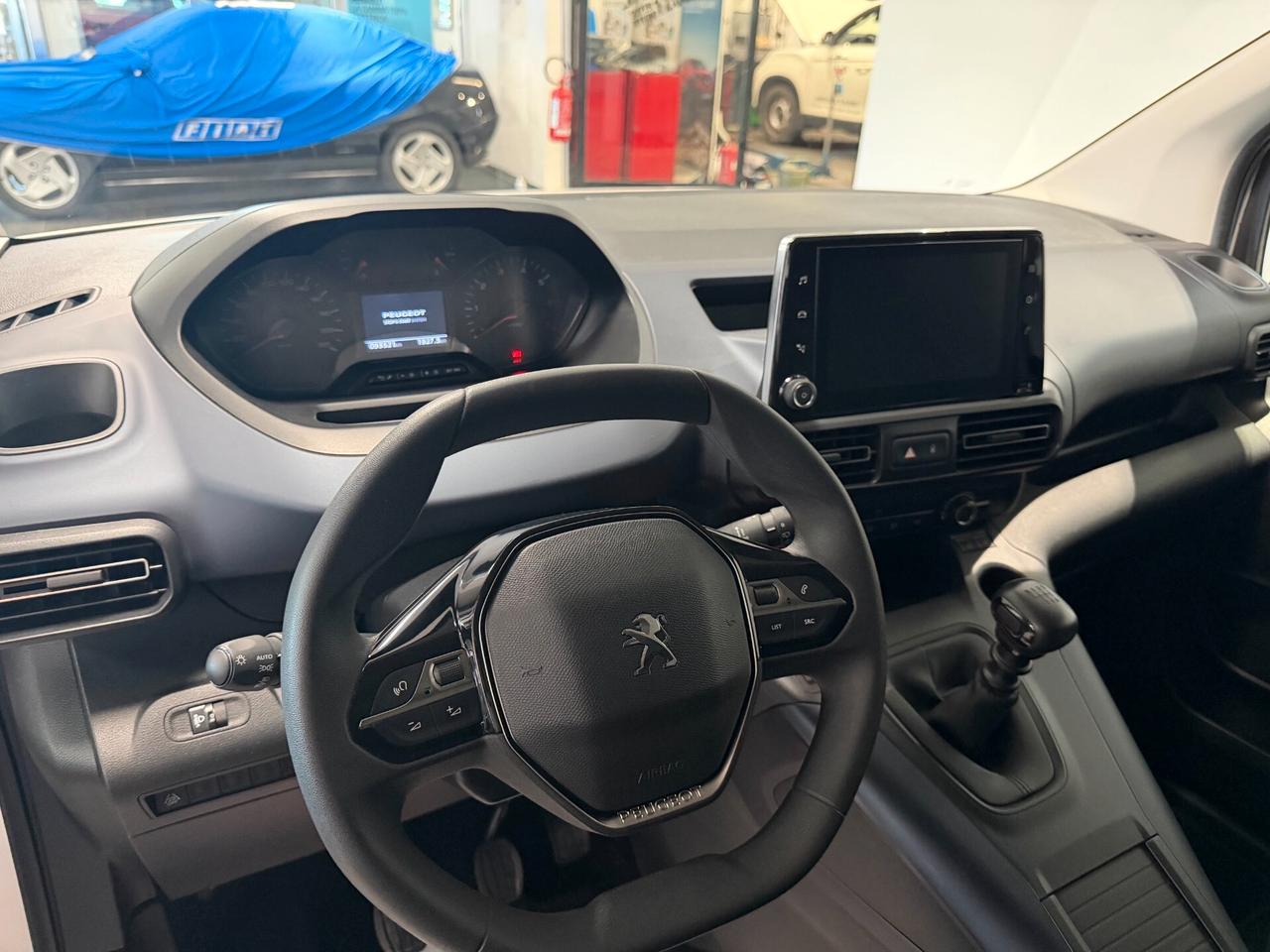 Peugeot Rifter BlueHDi 100 S&S Allure Standard
