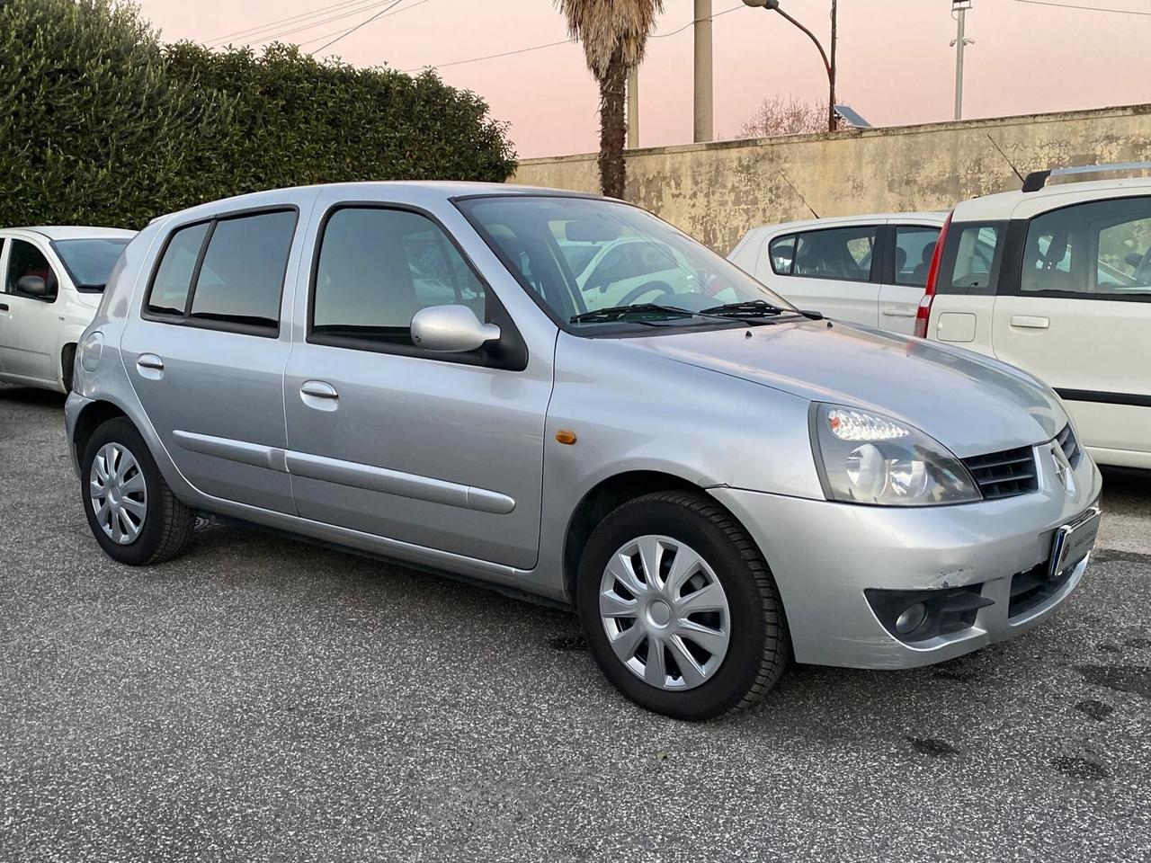 Renault Clio Storia 1.2 16V KM 67000