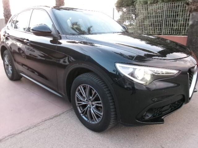 Alfa Romeo Stelvio 2.2 Turbodiesel 210 CV AT8 Q4 Executive