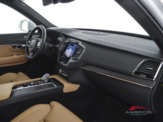 VOLVO XC90 2.0 b5 Plus Bright awd 7p.ti auto
