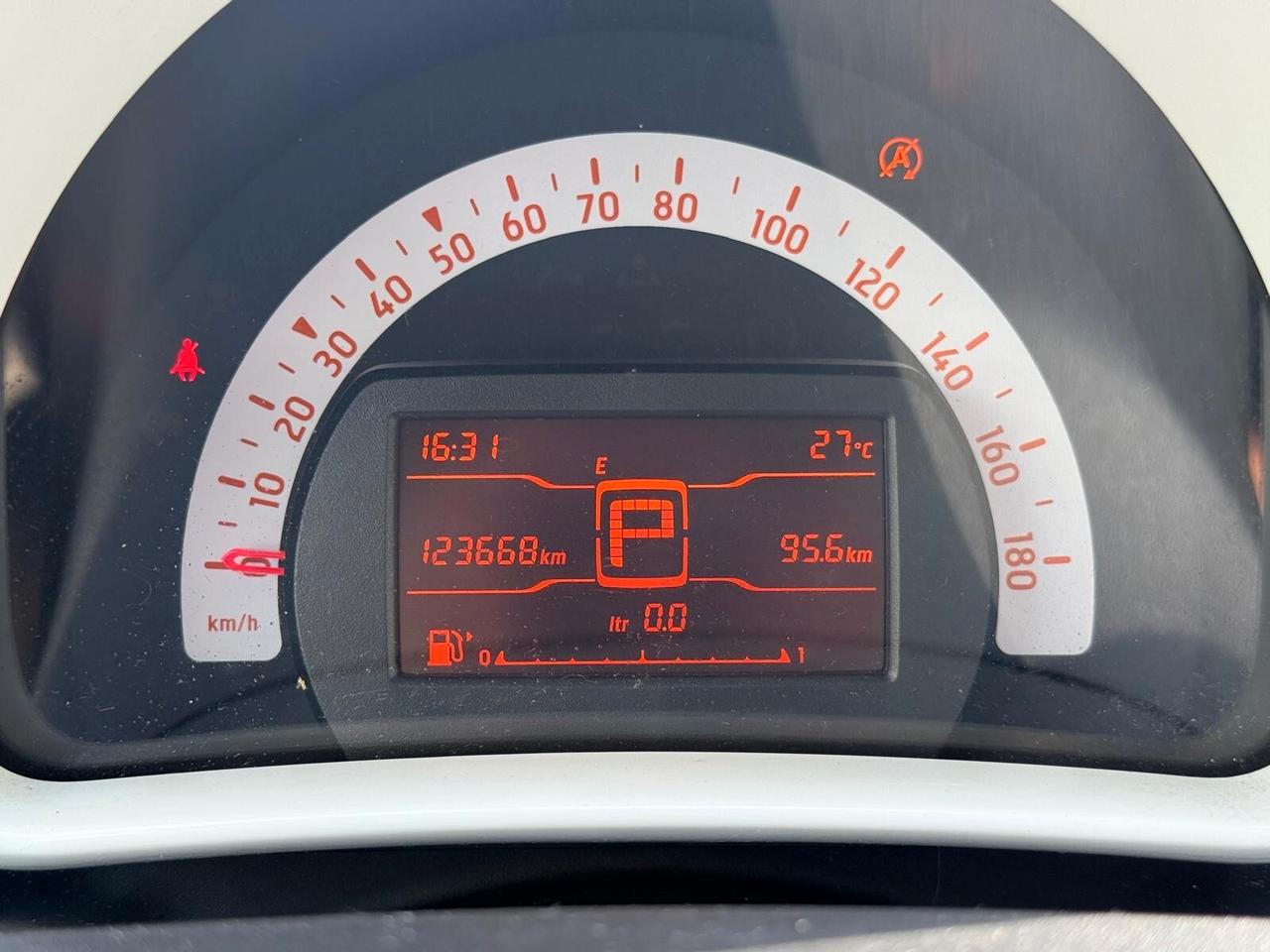 Smart ForFour 70 1.0 twinamic Youngster ***OK NEOPATENTATI***