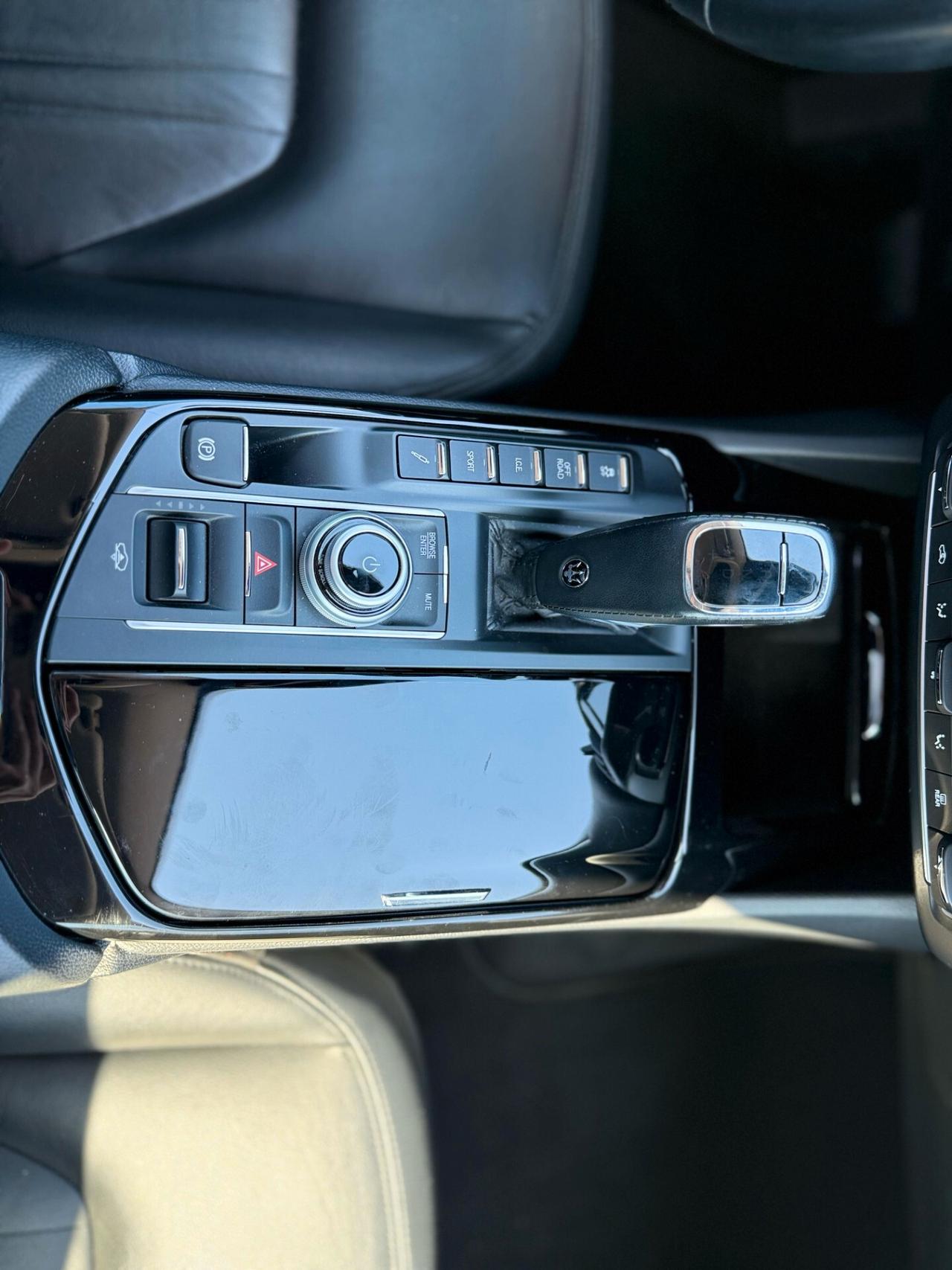 Maserati Levante V6 AWD Gransport