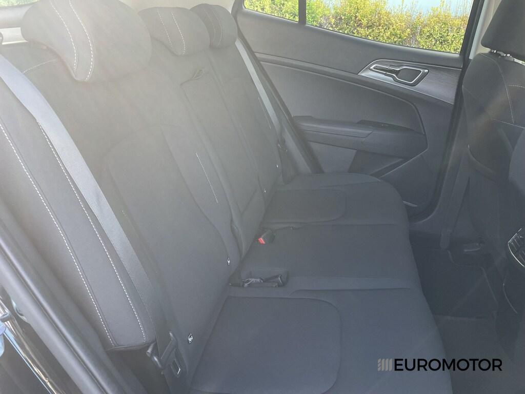 Kia Sportage 1.6 CRDi MHEV Business MT