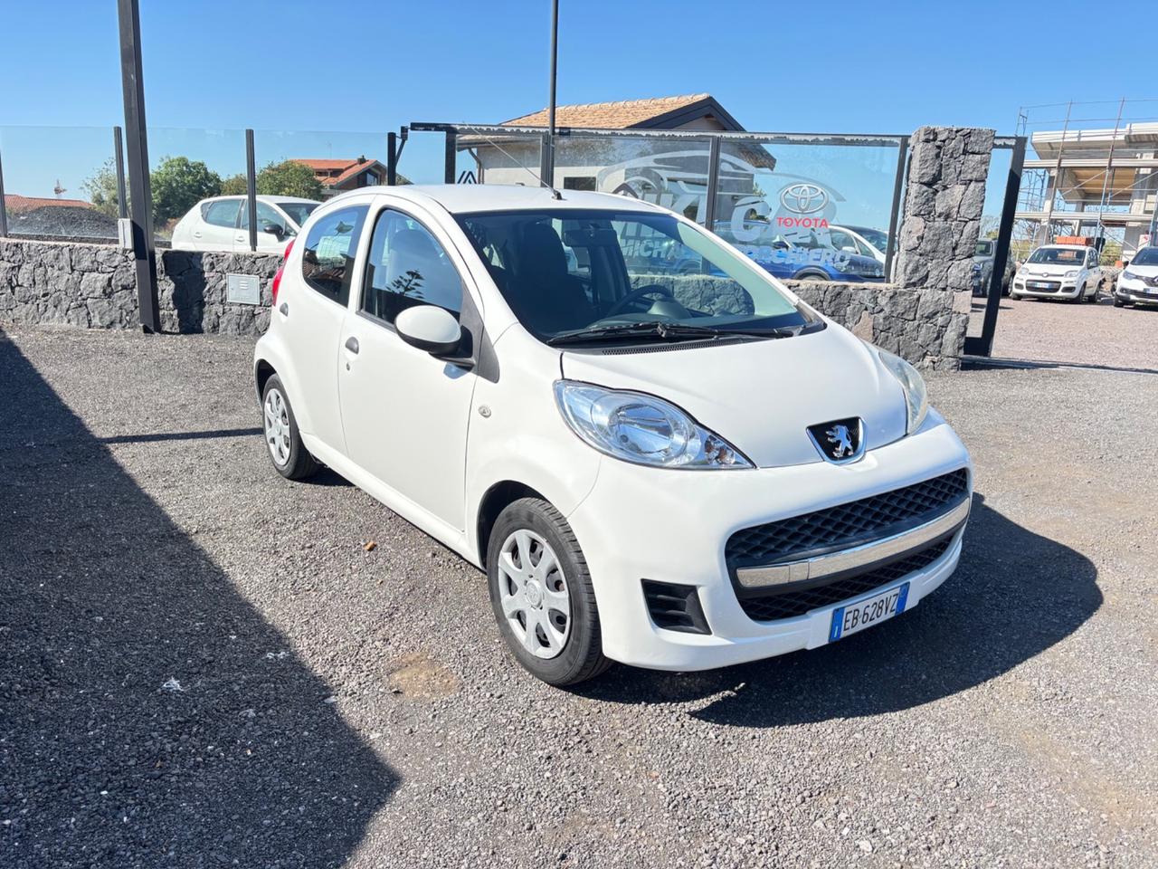 Peugeot 107 1.0 68CV 5p. Plaisir