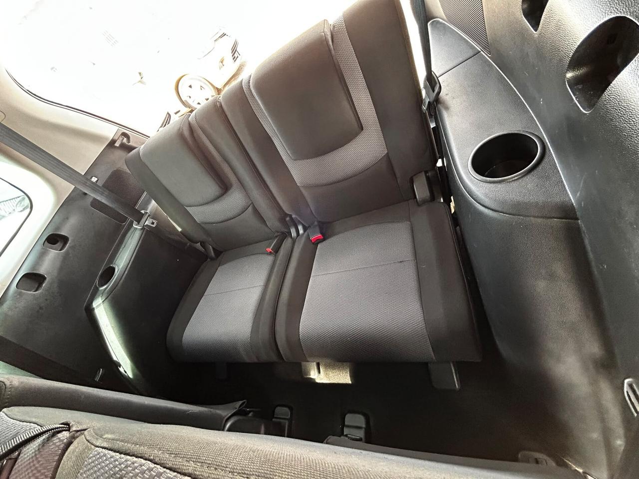 Mazda 5 2.0D 7 POSTI 2007