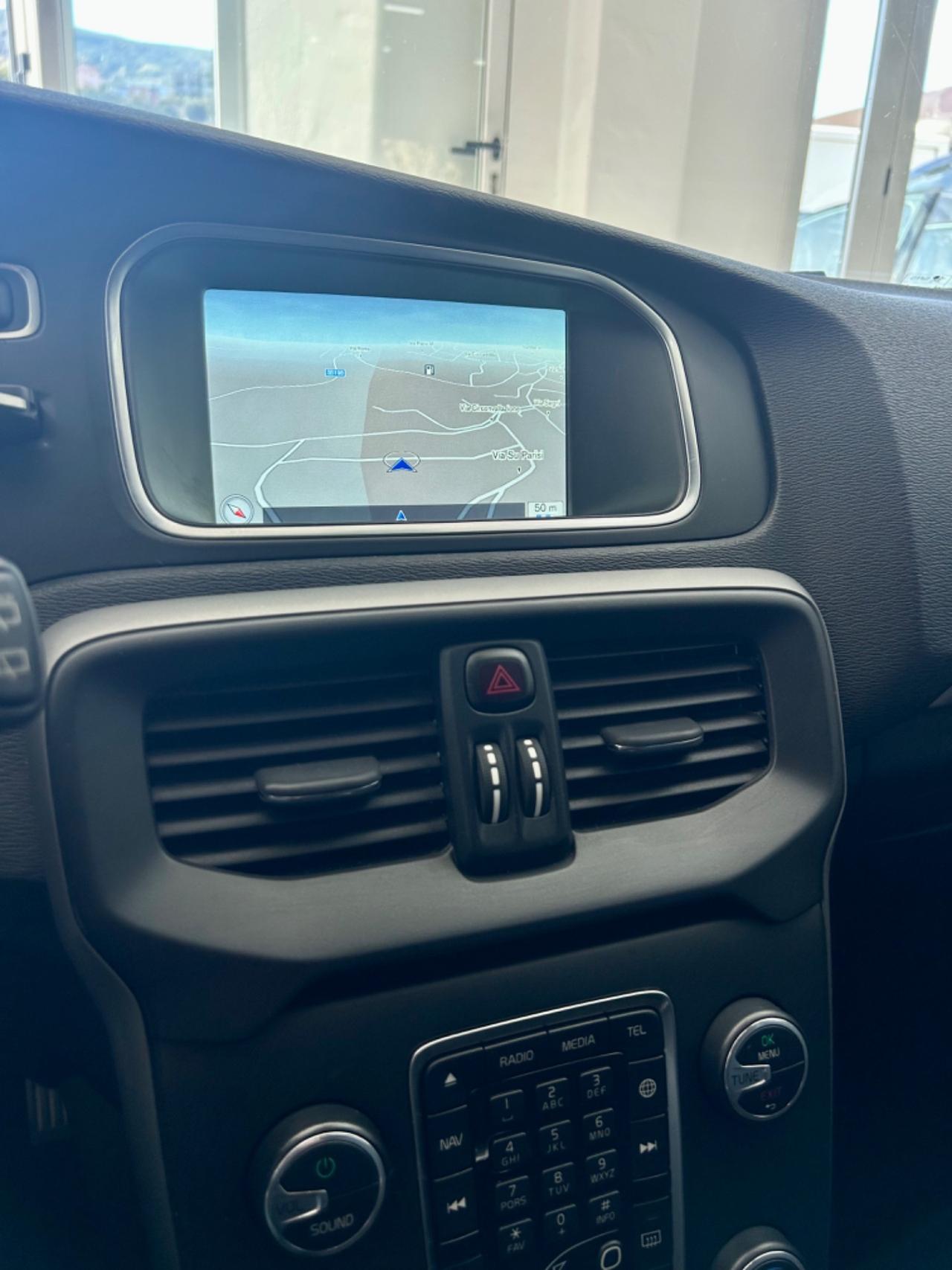 Volvo V40 Cross Country D2 FINANZIABILE