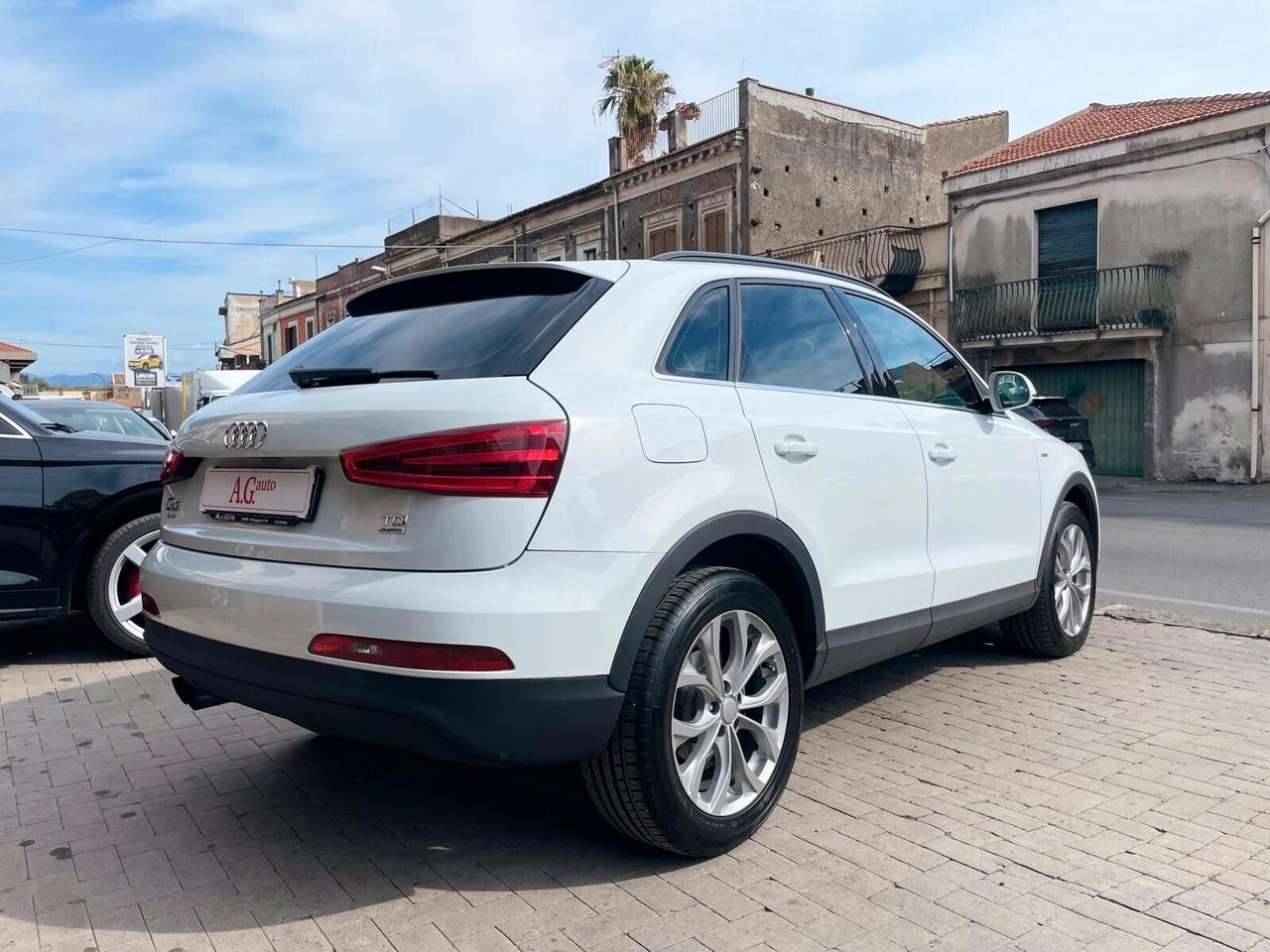 Audi Q3 2.0 TDI 177 CV quattro S tronic S-Line