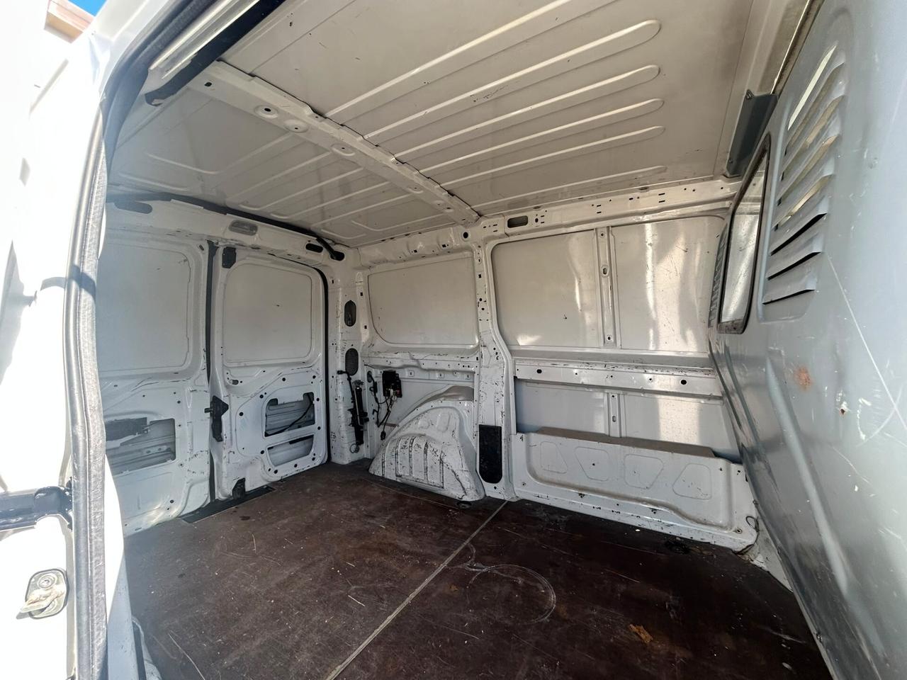 PEUGEOT EXPERT 1.6 HDI 90 CV FAP PC-TN 10Q FURGONE – 2015