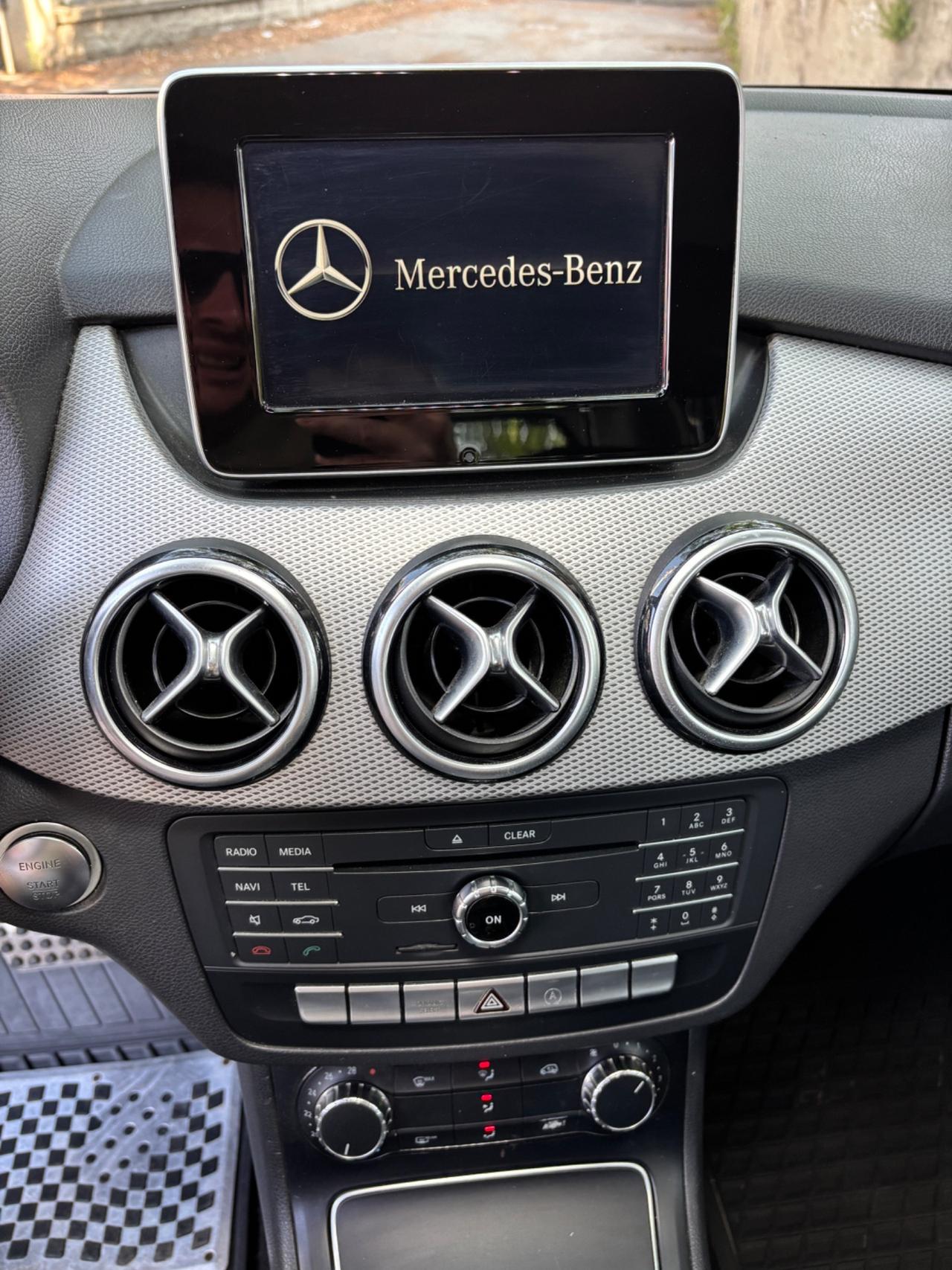 Mercedes-benz B 180 d Automatic Premium