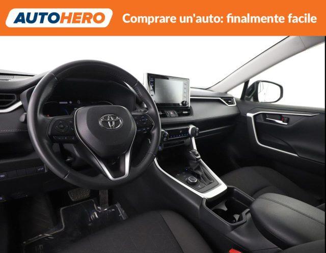 TOYOTA RAV 4 MY23 RAV4 2.5 HV (222CV) E-CVT AWD-i Business
