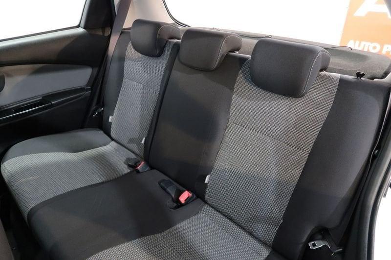 Toyota Yaris Yaris 5p 1.5h Active my16