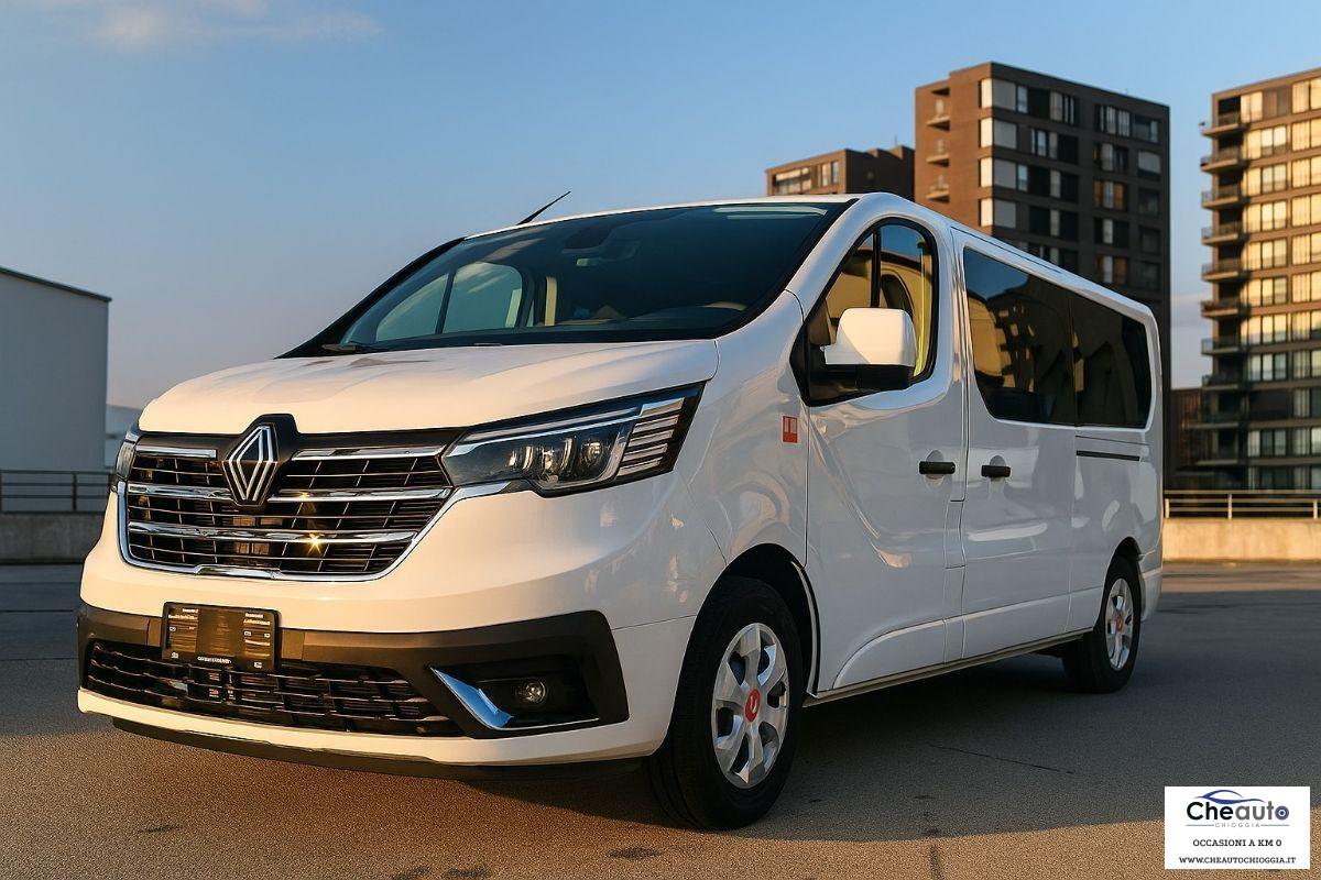 RENAULT - Trafic Life PASSO LUNGO 9 Posti - Pronta consegna