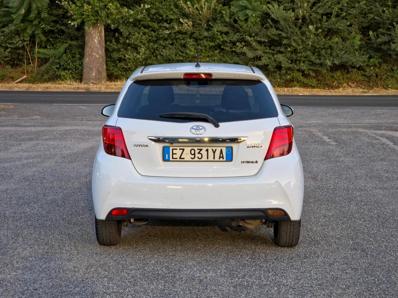 Toyota Yaris 1.5 Hybrid 5 porte Active 2015-E6B Automatico NEO