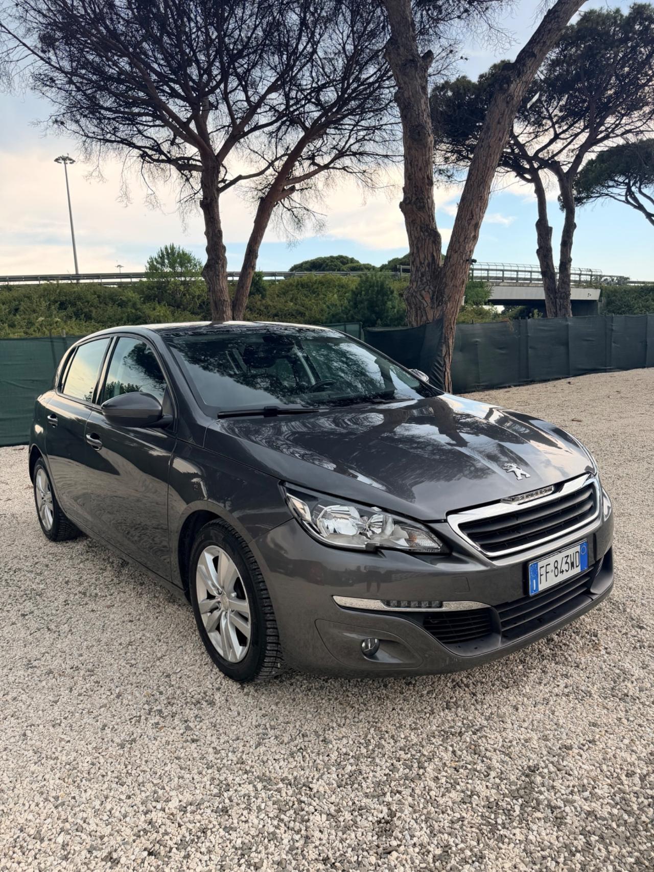 Peugeot 308 BlueHDi 120 S&S Business