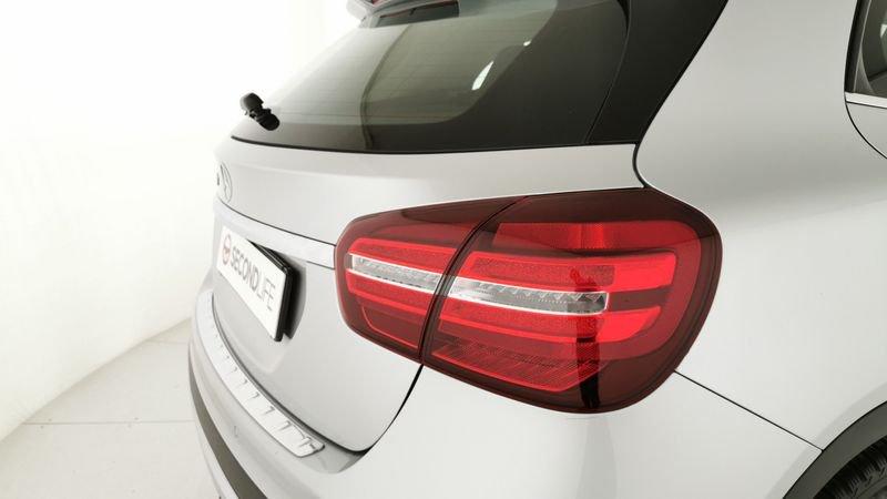 Mercedes-Benz GLA 200 d Sport auto