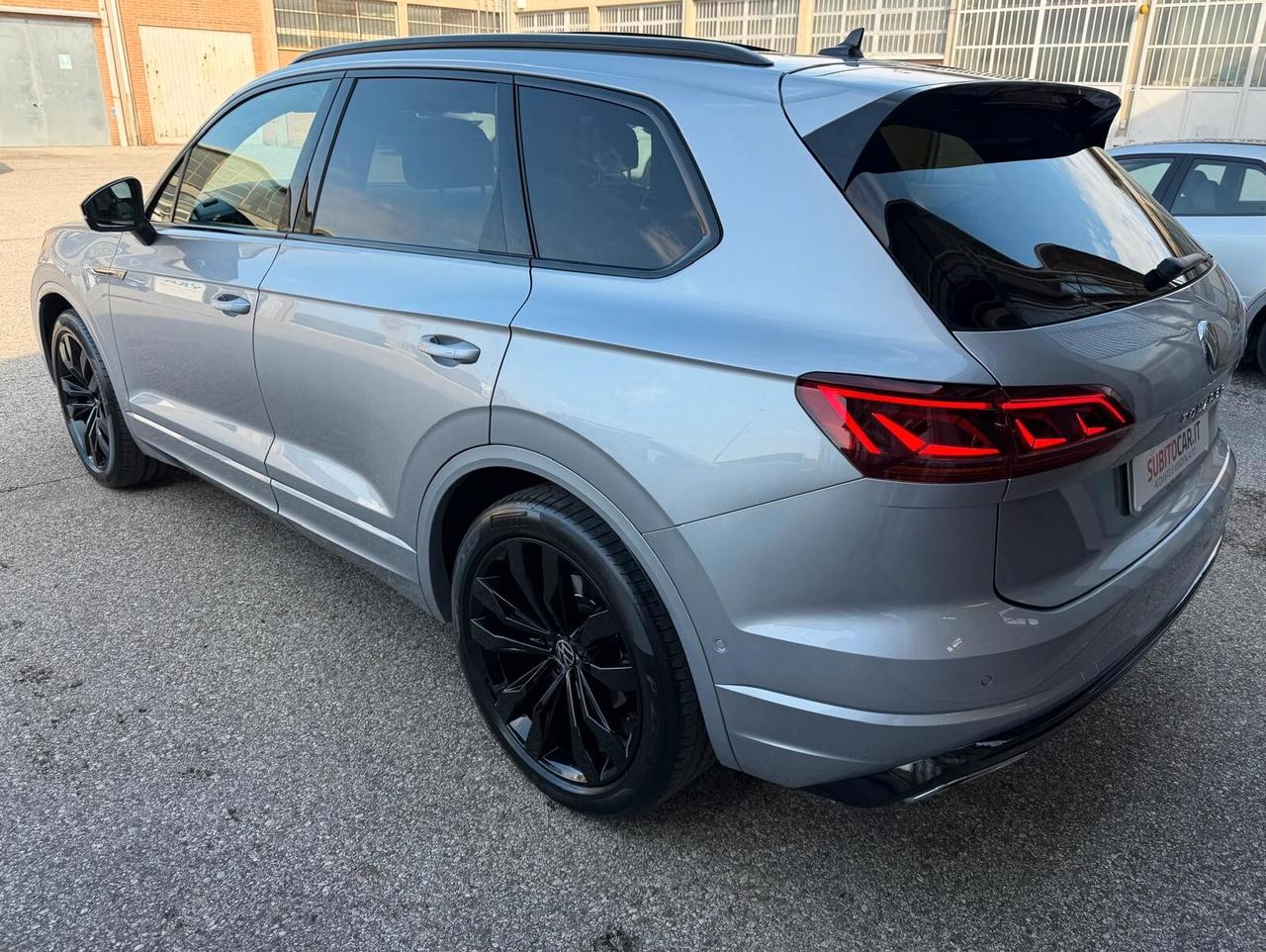 Volkswagen Touareg 3.0 V6 TDI SCR Atmosphere R-LINE TETTO APRIBILE