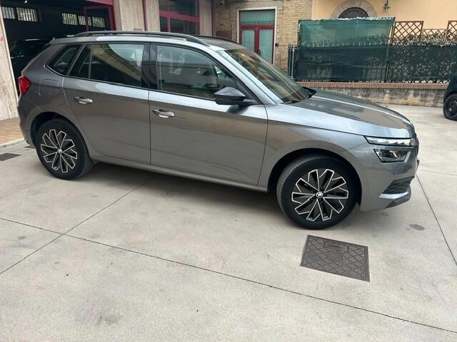Skoda Kamiq 1.0 TSI 110 CV Black Dots
