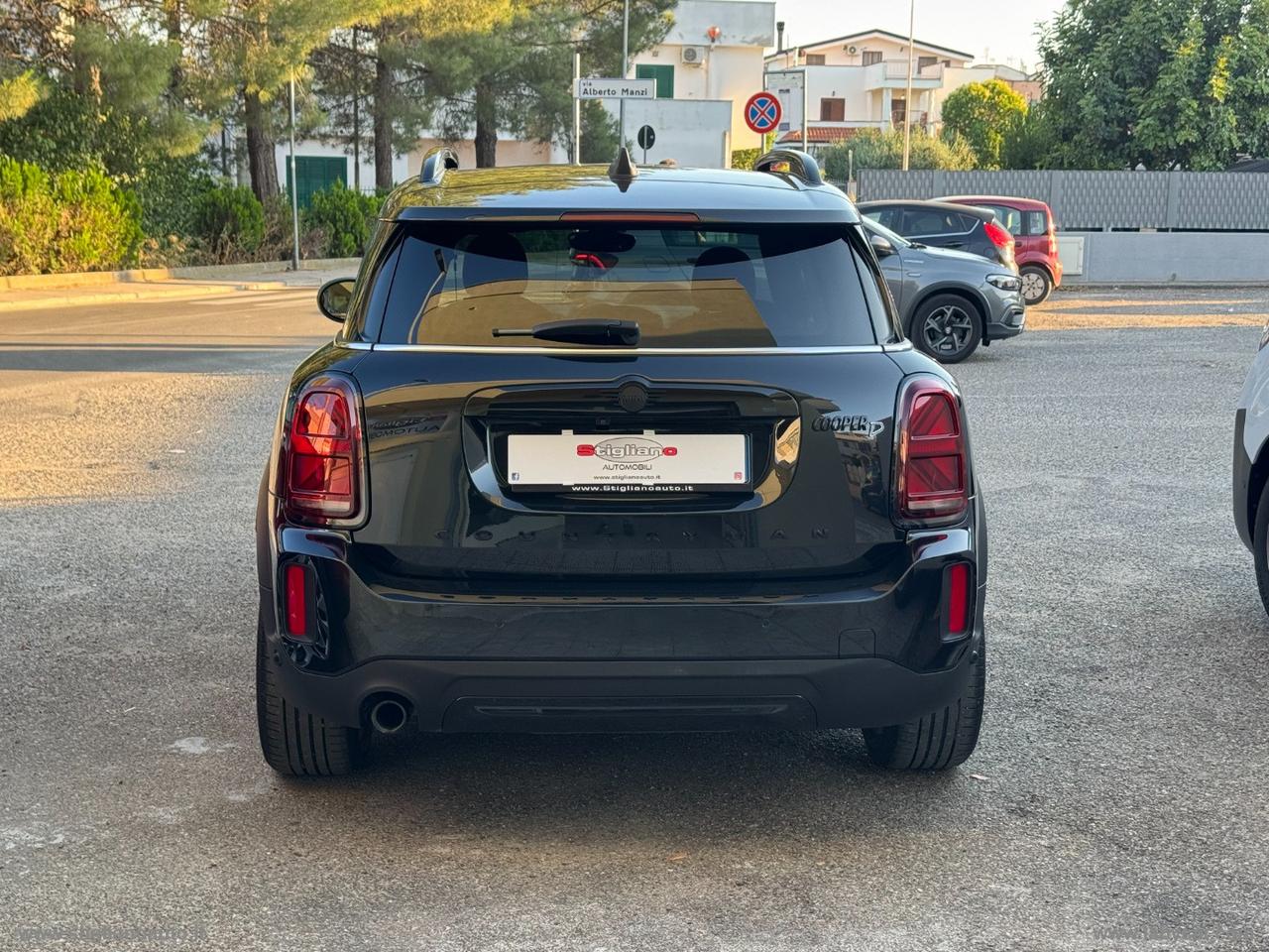 MINI Mini Cooper D Essential Countryman