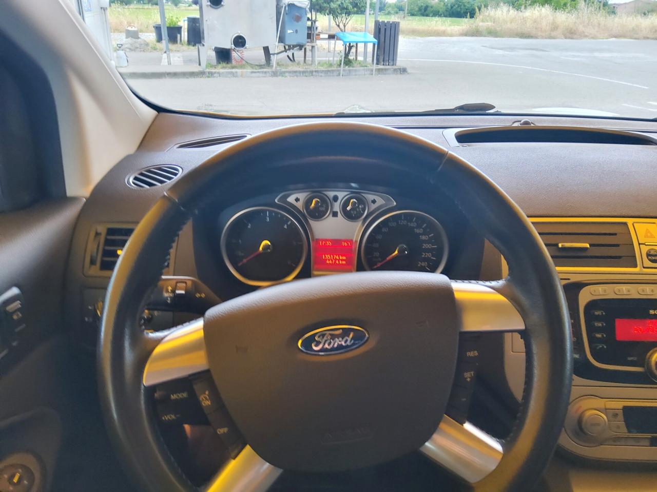 Ford Kuga 2.0 TDCi 136 CV 4WD Titanium DPF