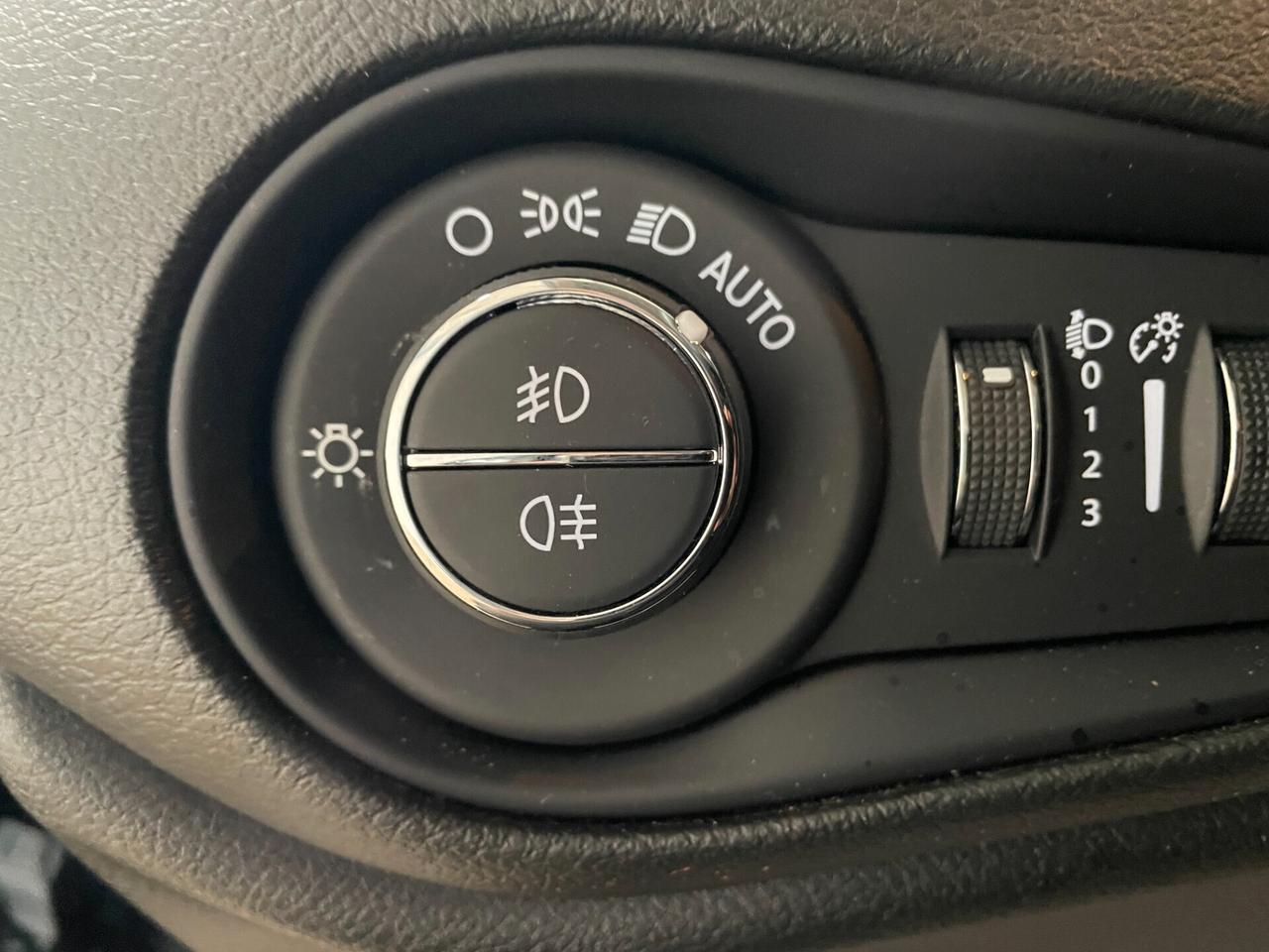 Jeep Renegade 1.0 120cv Night Eagle