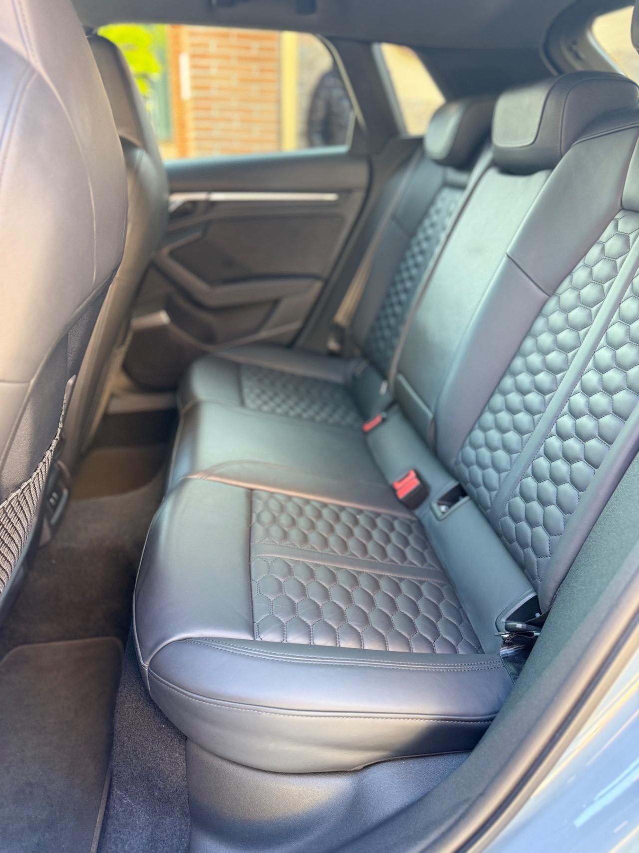 Audi A3 RS 3 SPB TFSI quattro S tronic