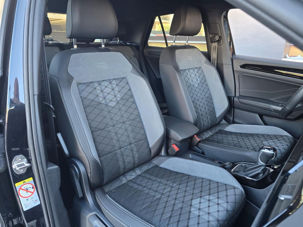 Volkswagen T-Roc 2.0 TDI SCR 150 CV DSG R-Line