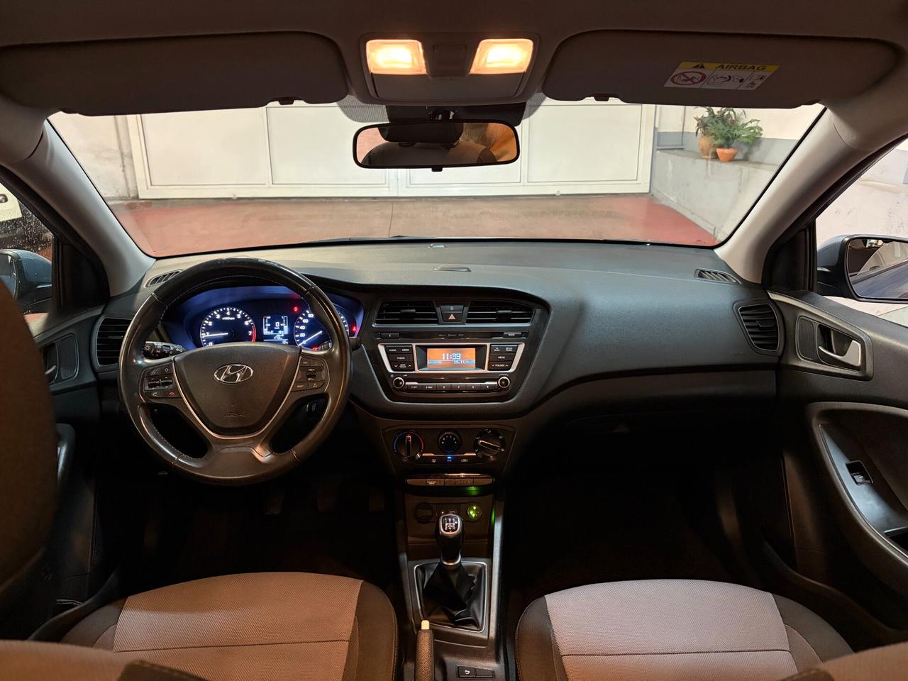 Hyundai i20 1.2 84 CV 5 porte Econext Comfort