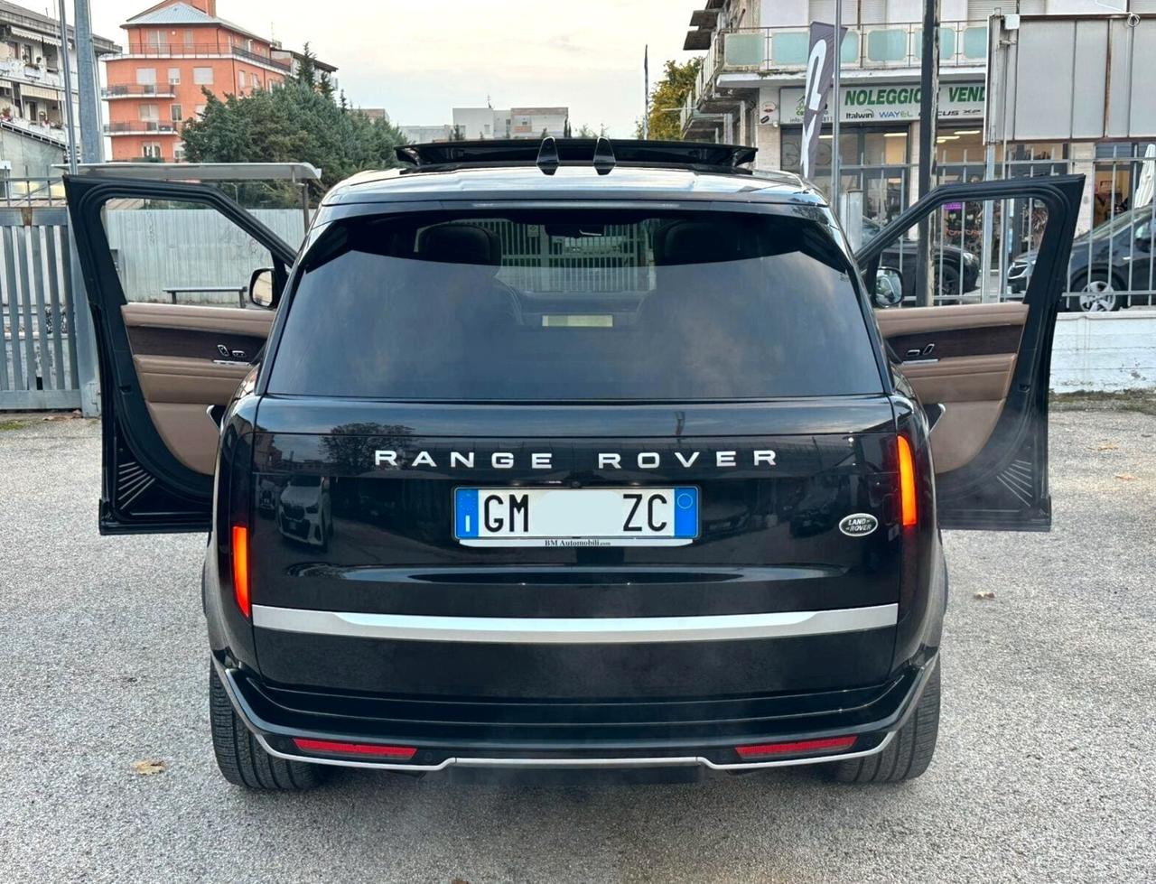 LAND ROVER RANGE ROVER AUTOBIOGRAPHY P530 4.4 V8 STRAFULL