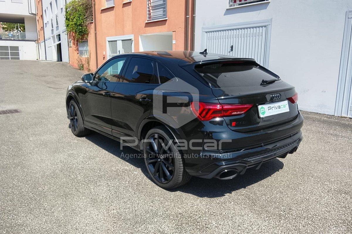 AUDI RS Q3 SPB quattro S tronic