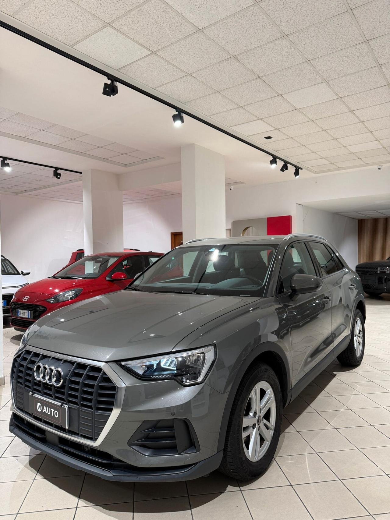 Audi Q3 35 TDI S tronic line edition