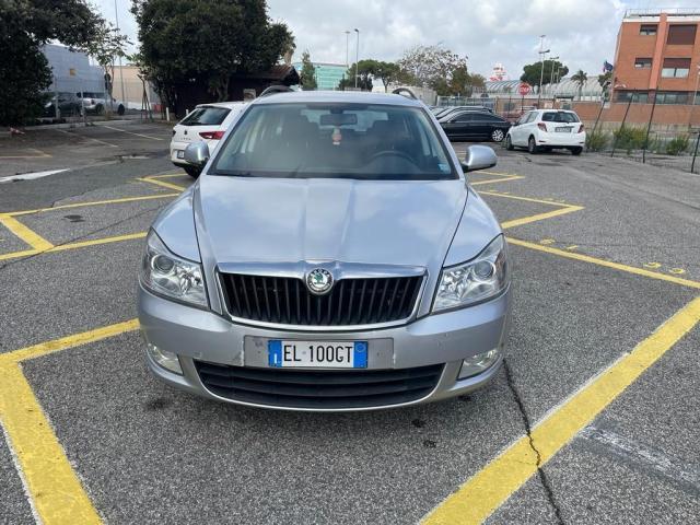 SKODA - Octavia Station Wagon - 1.6 TDI CR F.AP. Wagon Elegance