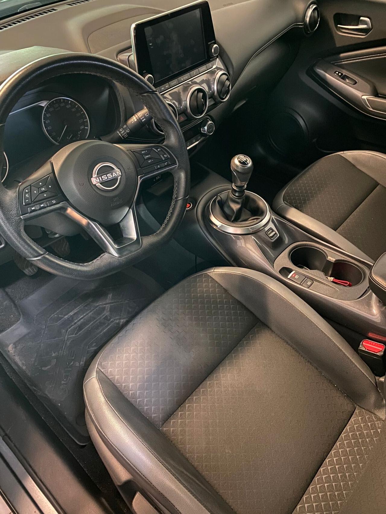 Nissan Juke 1.0 DIG-T 114 CV N-Connecta