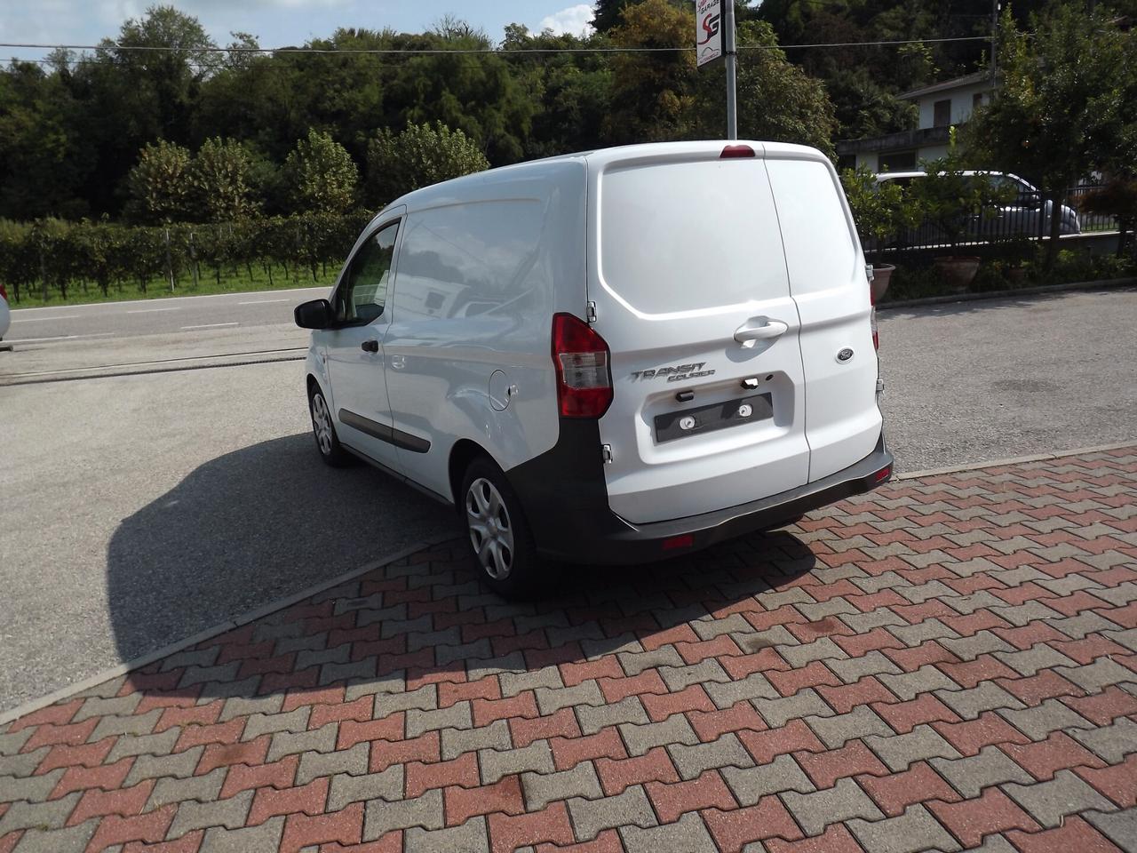 FORD TRANSIT COURIER 1.5 D