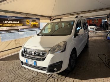 Peugeot Partner Tepee BlueHDi 100 Outdoor