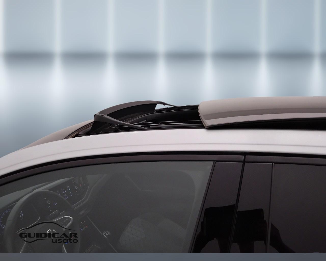 VOLKSWAGEN Taigo - Taigo 1.0 tsi R-Line 115cv