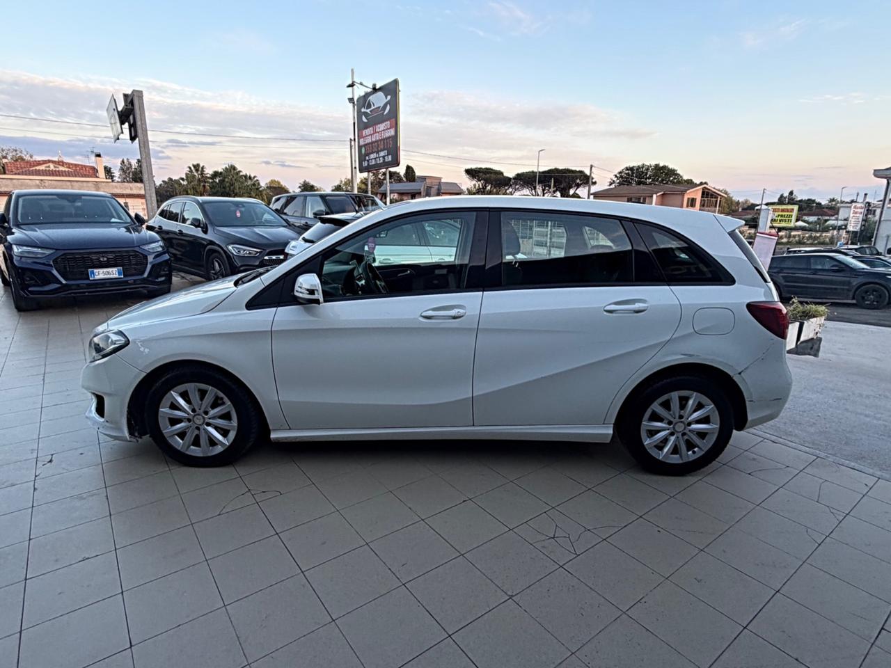 Mercedes-benz B 200 d Executive Garanzia 12 Mesi